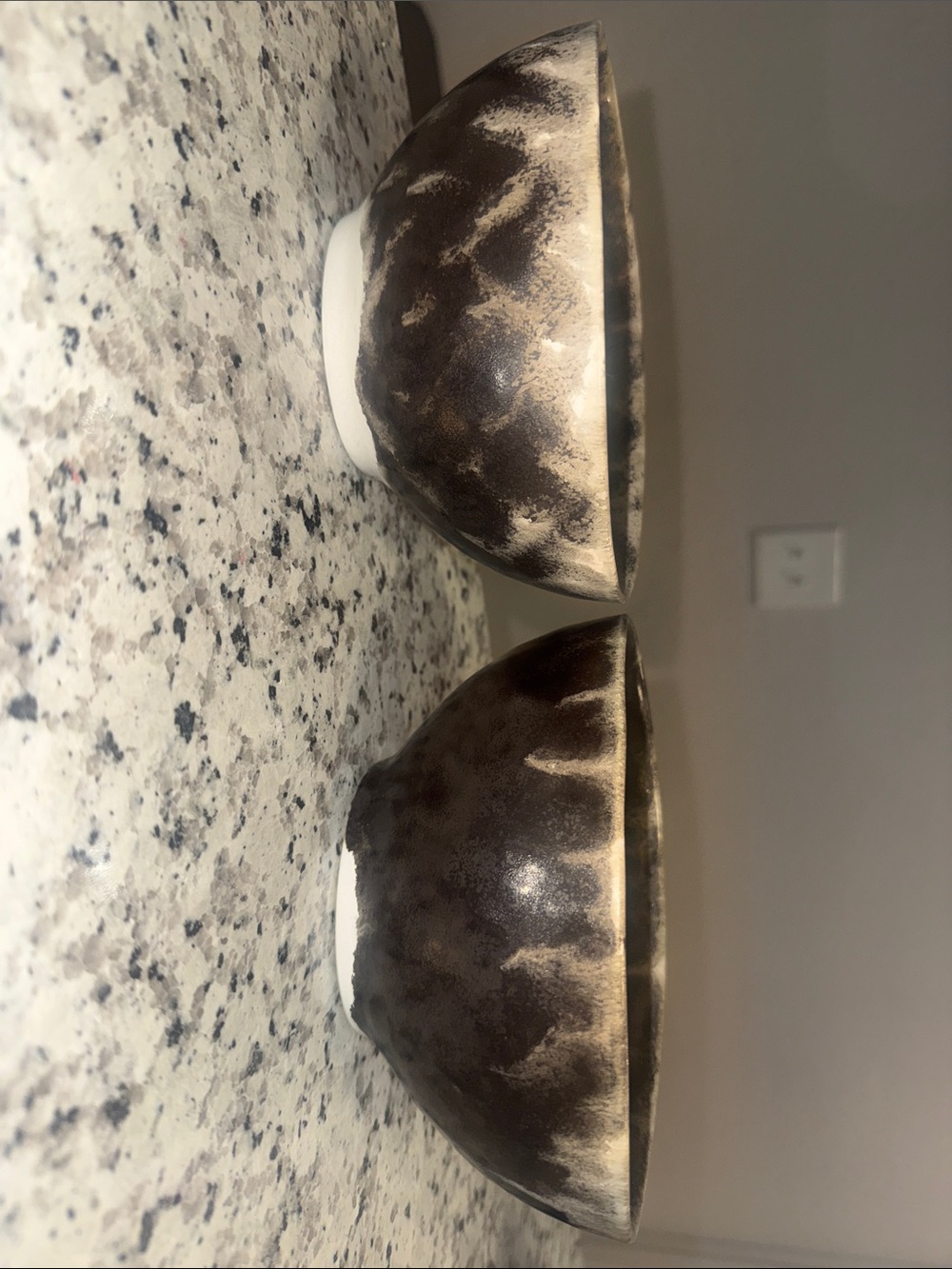 Anthropologie Small MALTA PORTUGUESE FINE STONEWARE SERVE BOWL - set of 2 - Picture 4 of 5